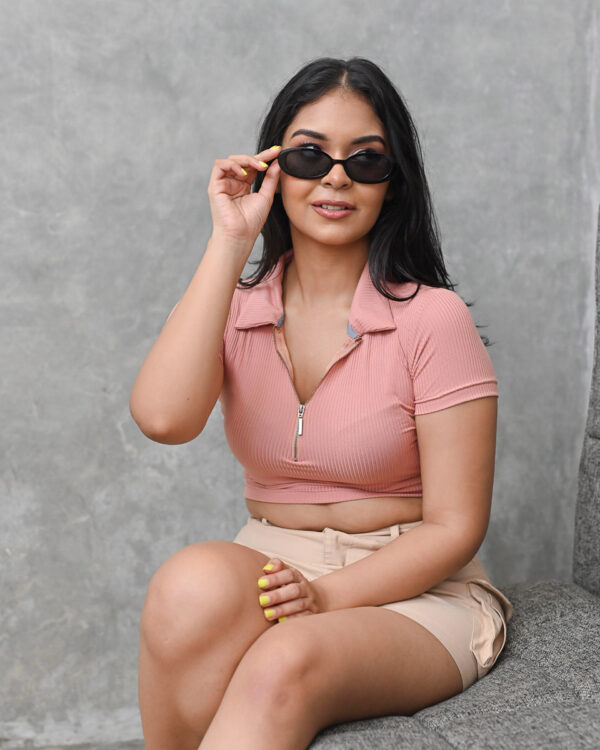 AURA SHORT- SLEEVE ZIP- UP COLLARED CROP TOP - Dust Pink - Image 2
