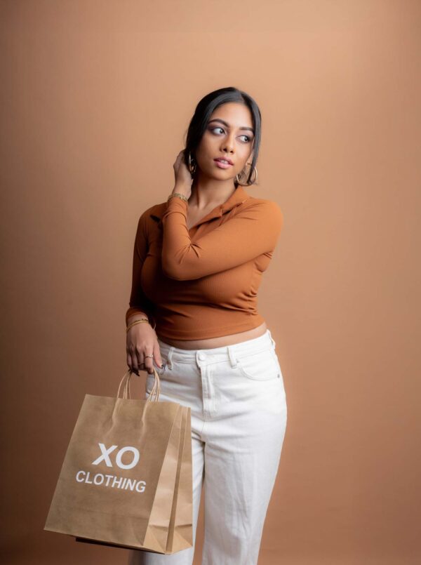 DOWNTOWN LONG- SLEEVE COLLARED CROP TEE - MOCHA BROWN - Image 2