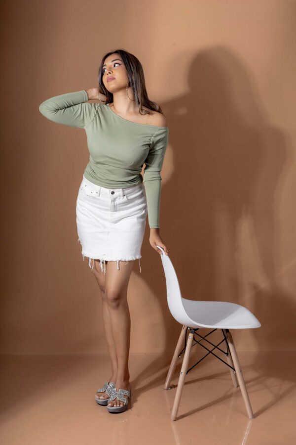 DOWNTOWN LONG- SLEEVE ASYMMETRICAL NECKLINE PLEATED T-SHIRT - SAGE GREEN - Image 2