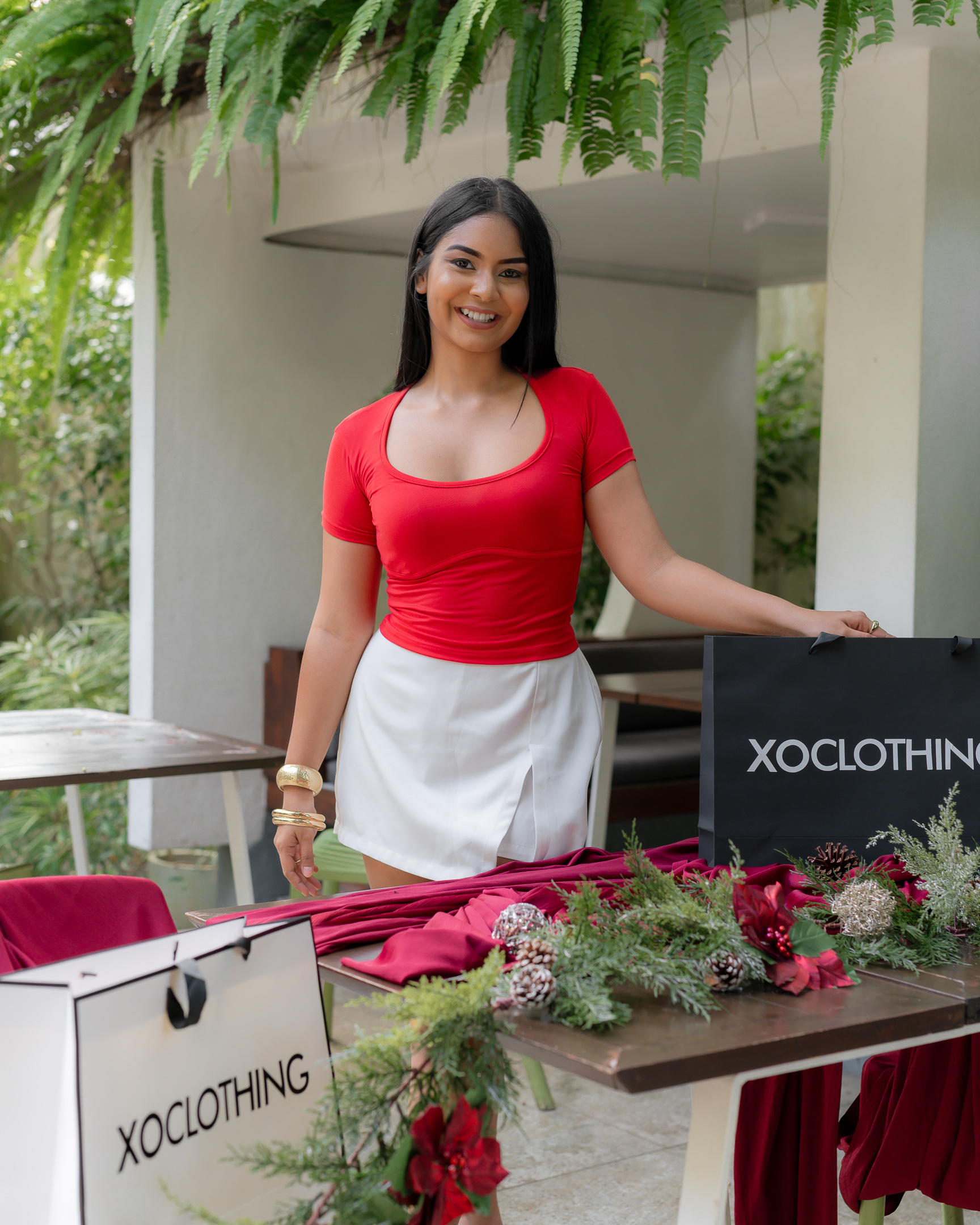 BUST DETAILS HALTER NECK CROP TEE - Image 2